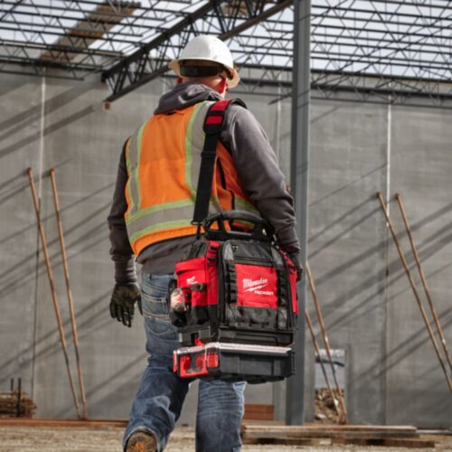 MILWAUKEE VERKTØYBAG LUKKET 38CM PACKOUT